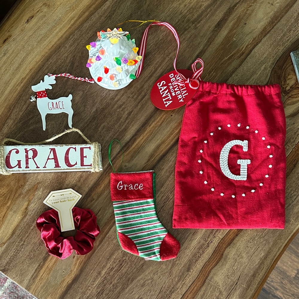 Grace Red Holiday Decor Merry Christmas GRACE Tree lights up G bag 3 ornaments